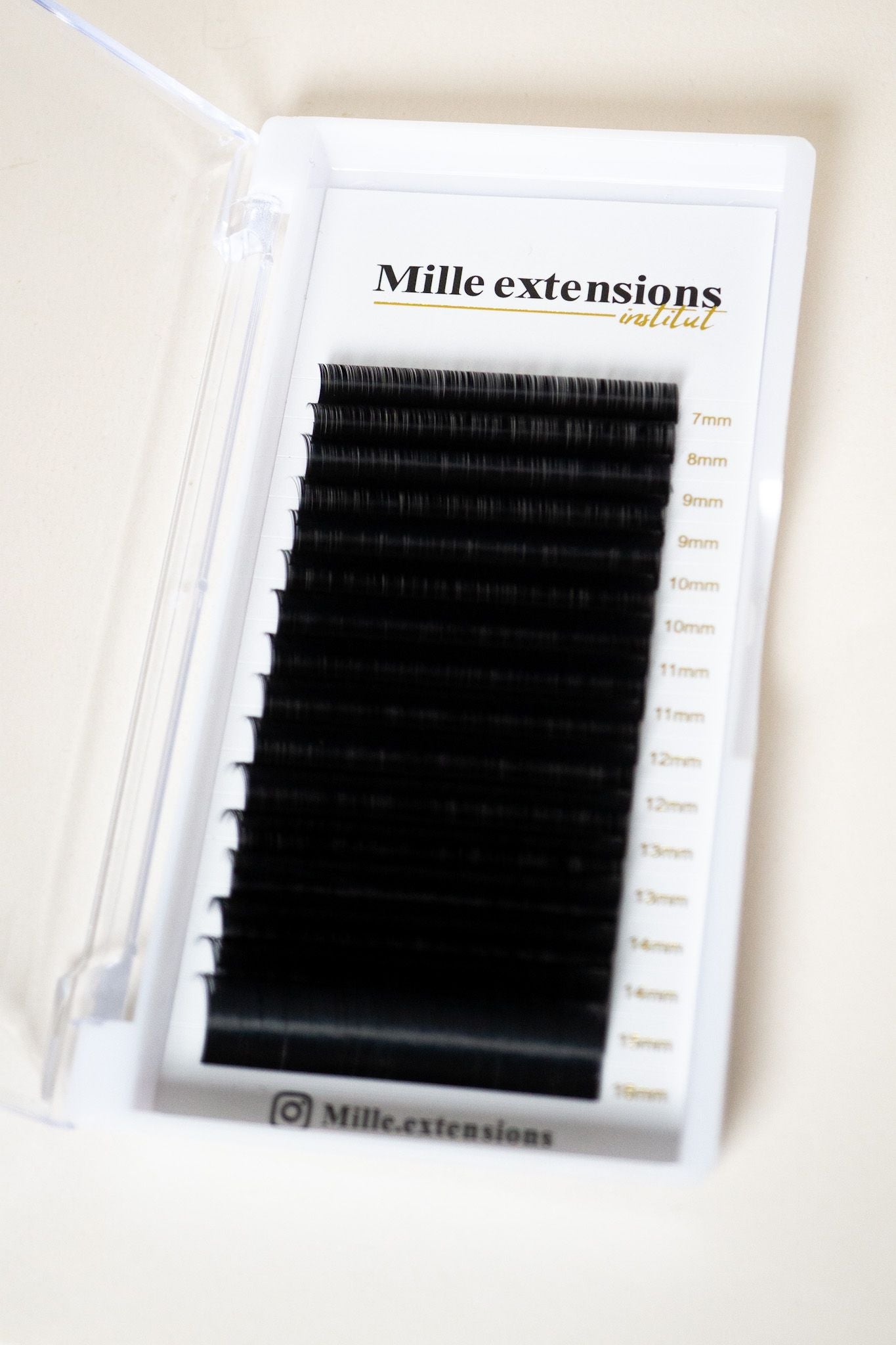 Extensions de Cils Ellipse